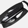 ظرفیت جادار داخلی و محفظه بندی کشسان در کیف دستی لوازم جانبی ویوو مدل Essen Travel Pouch